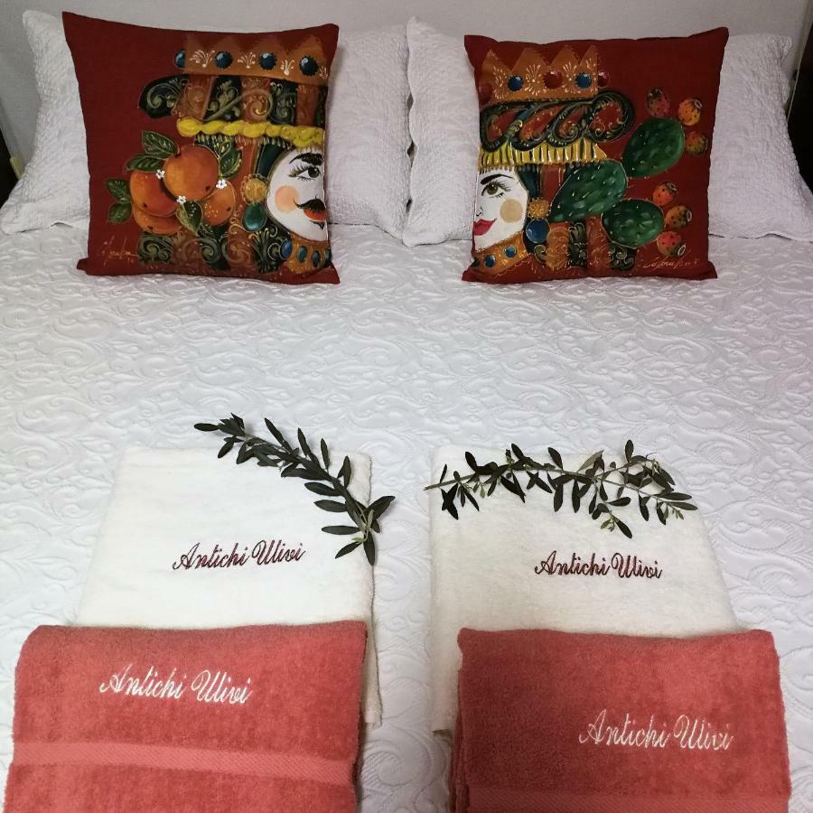 Guest House Antichi Ulivi Mondello Dış mekan fotoğraf